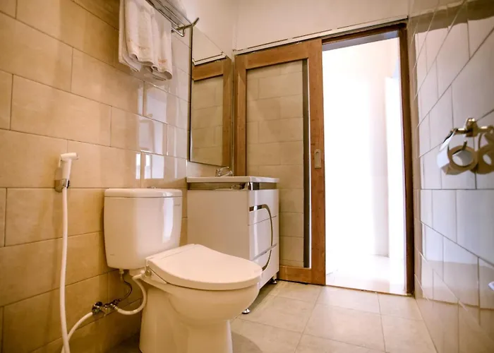 Hotel Samuh Sunset Nusa Penida 4*