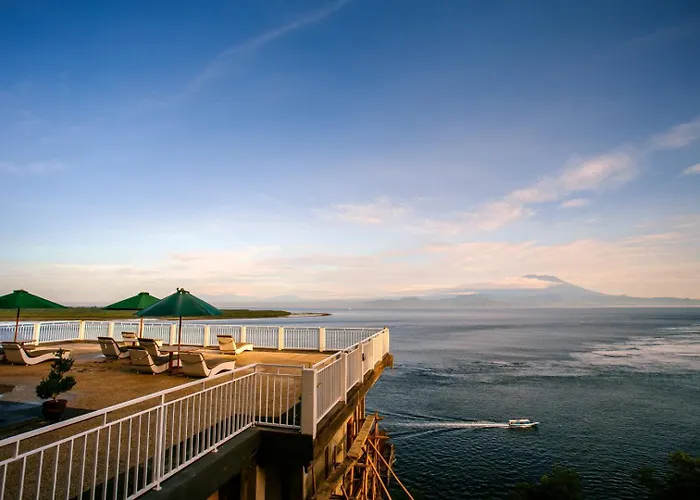 Samuh Sunset Nusa Penida