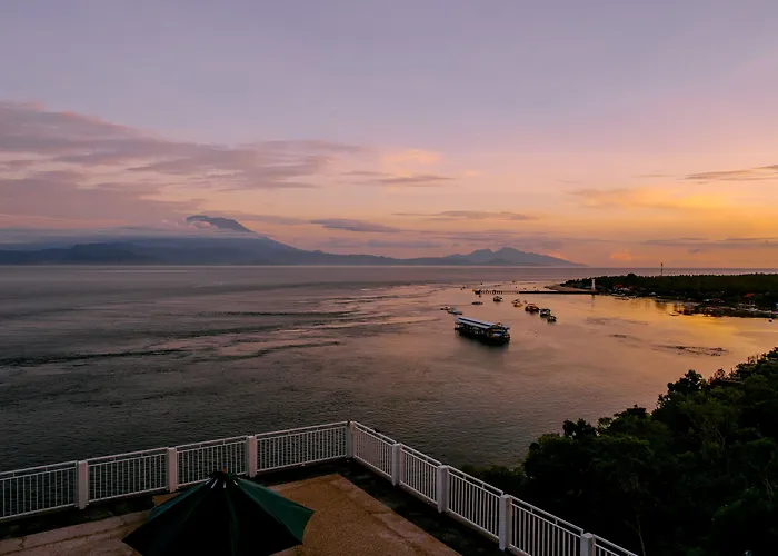 Samuh Sunset Nusa Penida 4*