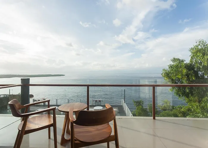 Hotel Samuh Sunset Nusa Penida 4*
