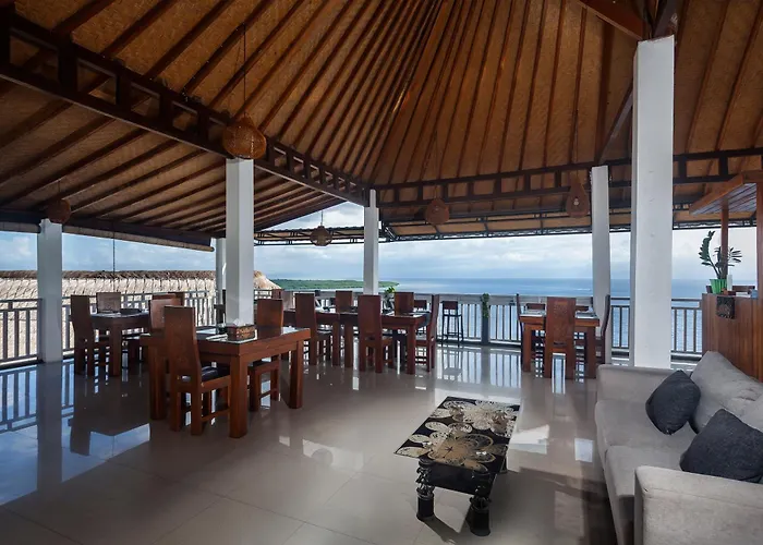 Samuh Sunset Nusa Penida 4*